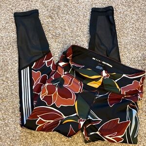 DKNY SPORT Black Leggings with Burgundy Floral Print